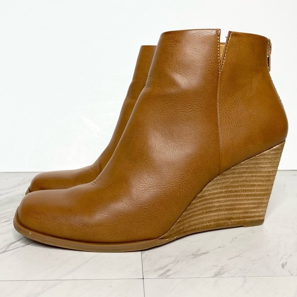 Korks Kork Ease Oliana Brown Faux Leather Wedge Bootie 8M - Picture 1 of 16
